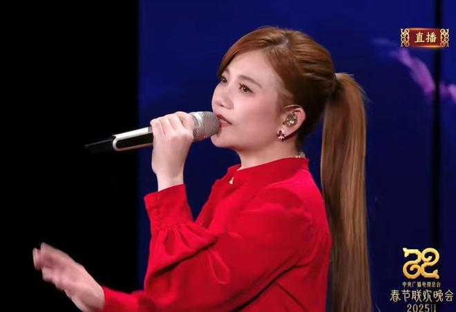 晚十大精彩节目及十大吐槽AG真人2025央视春(图6) 晚十大精彩节目及十大吐槽AG真人2025央视春(图6)